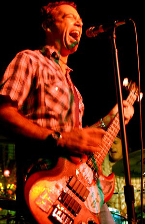 Mike Watt with his 1963 Gibson EB3 Bass Guitar Mike Watt with his 1963 Gibson EB3 Bass Guitar